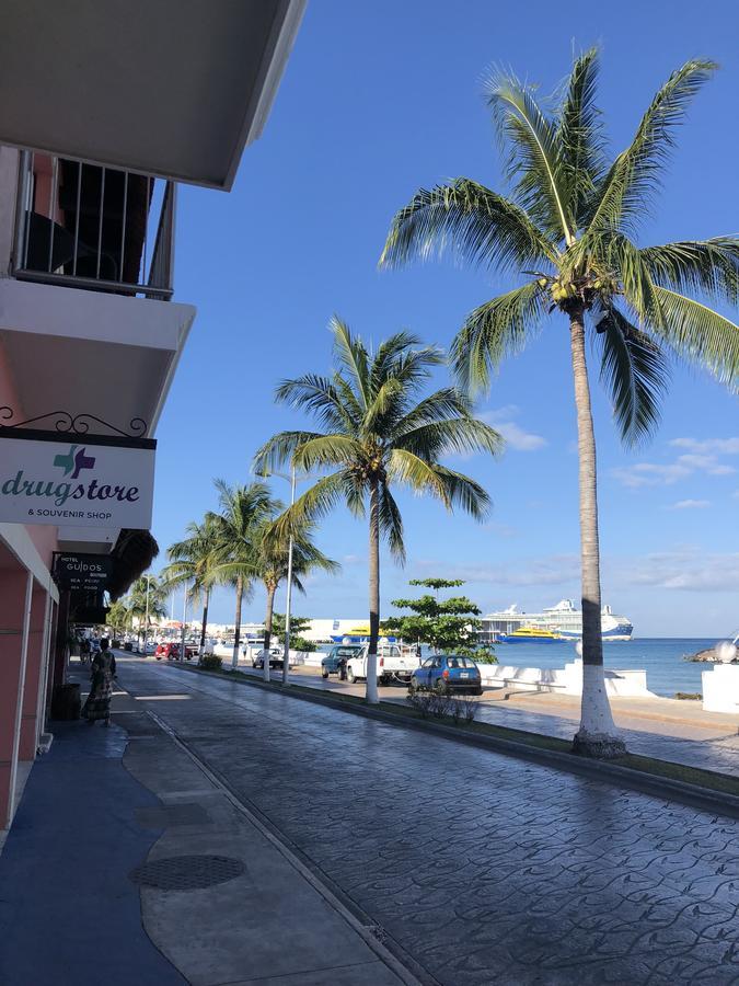 Hostel Frente Al Mar Tropico 20º Cozumel Bagian luar foto